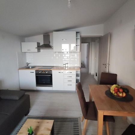 Ferienwohnung Matej 3 Zadar Exterior foto