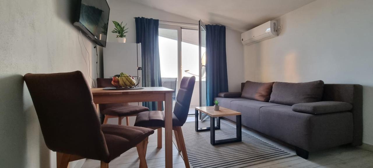 Ferienwohnung Matej 3 Zadar Exterior foto
